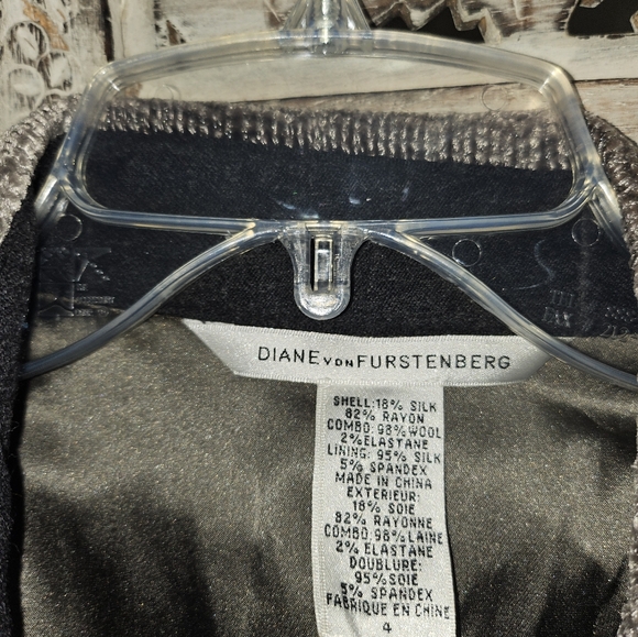 Jacket - Picture 8 of 8